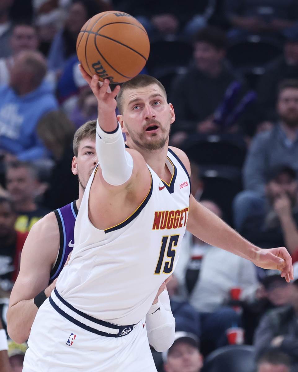 Nikola Jokić protiv Jute.