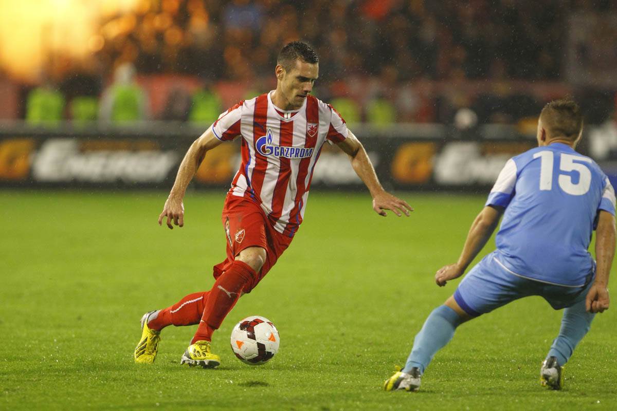 Marko Vešović Crvena Zvezda (4).jpg