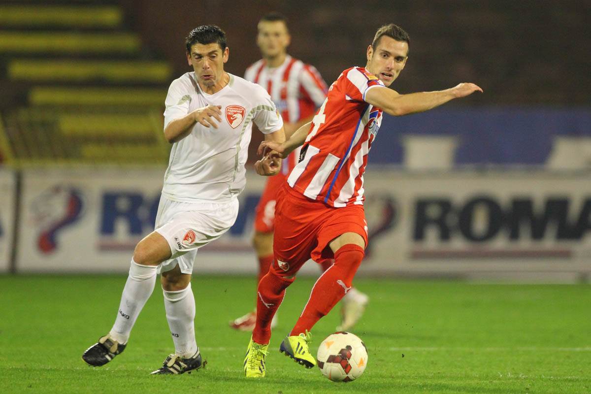 Marko Vešović Crvena Zvezda (9).jpg