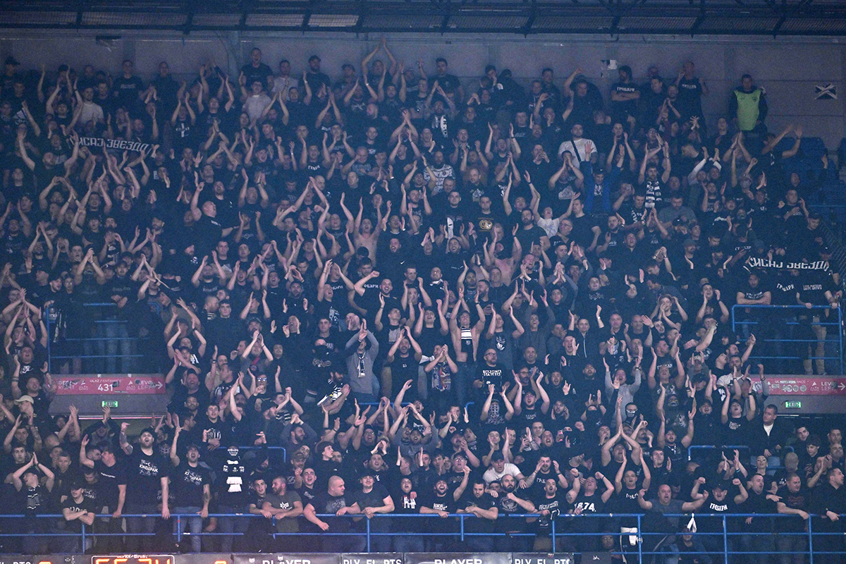 KK Crvena zvezda Partizan derbi (15).png