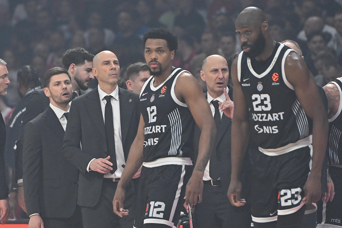 Crvena zvezda - Partizan (10).png