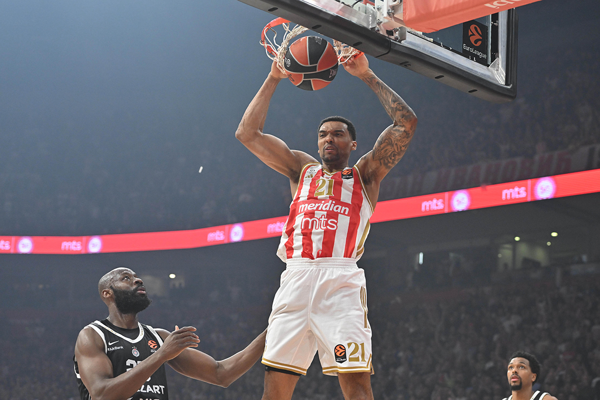 Crvena zvezda - Partizan (11).png