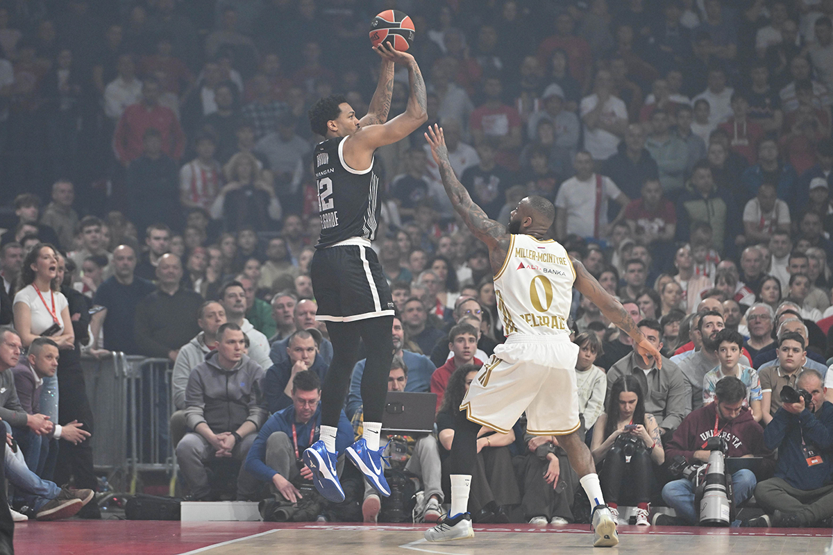 Crvena zvezda - Partizan (17).png