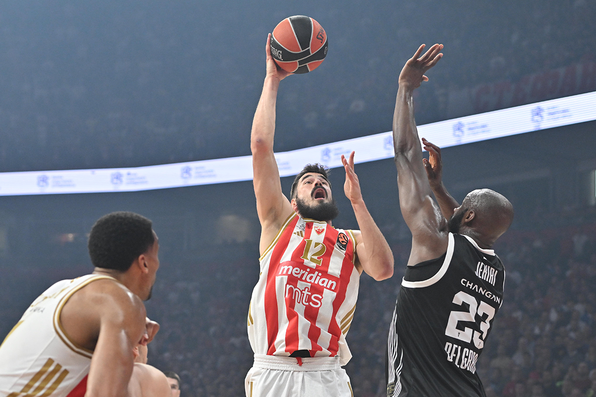 Partizan - Crvena zvezda (7).png