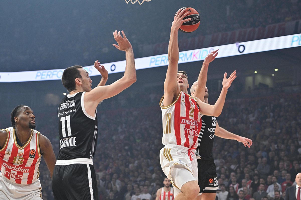 Partizan - Crvena zvezda (9).png