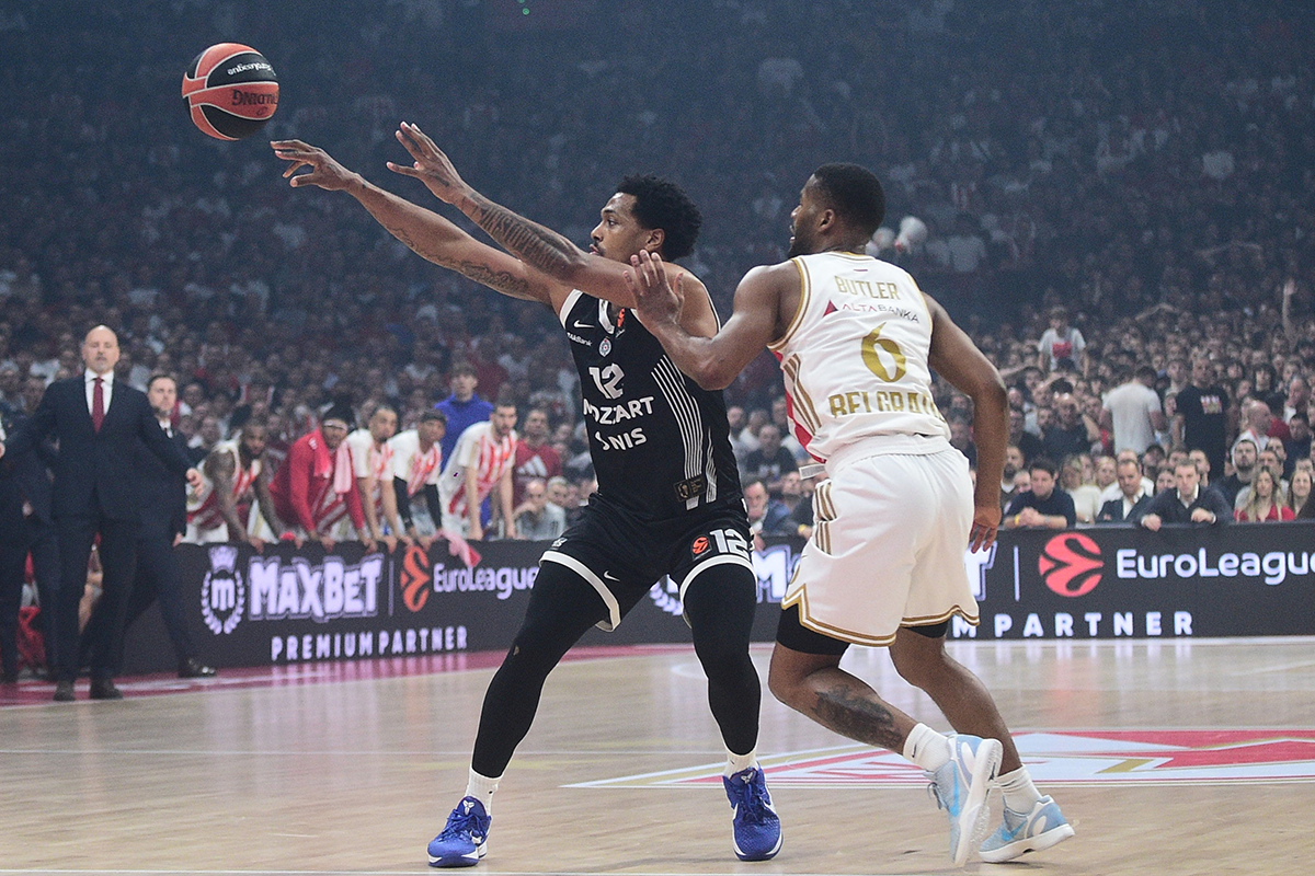 Zvezda vs Partizan (4).png
