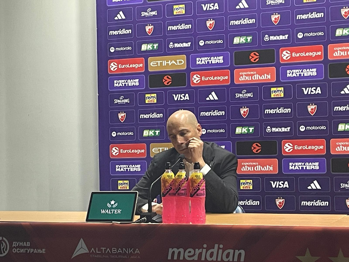 Ðoan Penjaroja konferencija posle derbija (3).png