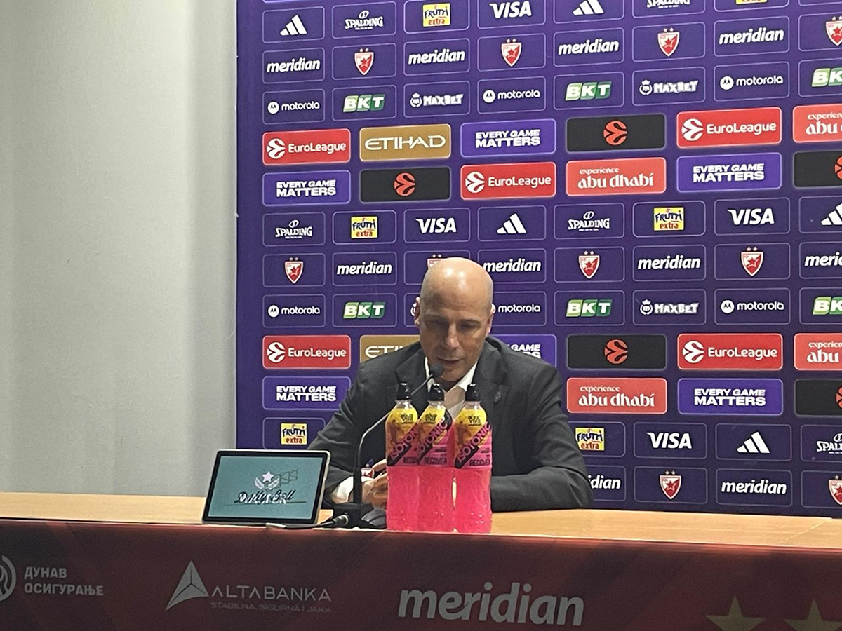 Ðoan Penjaroja konferencija posle derbija (4).png