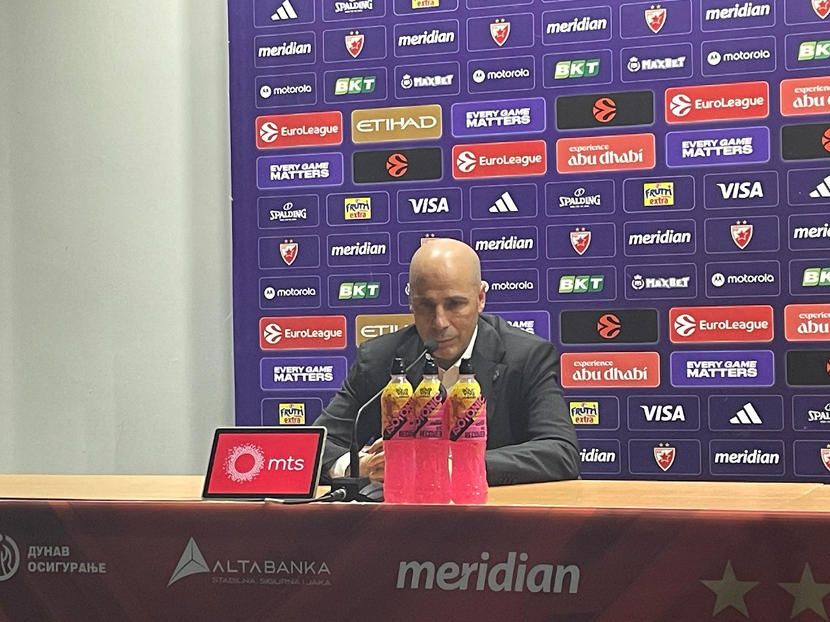 Ðoan Penjaroja konferencija posle derbija (5).png