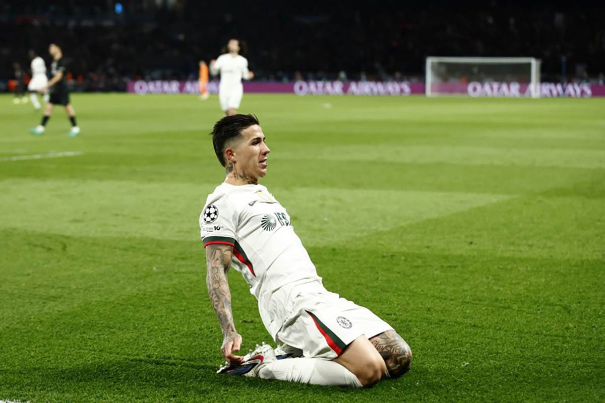 Enco Fernandez u dresu Čelsija