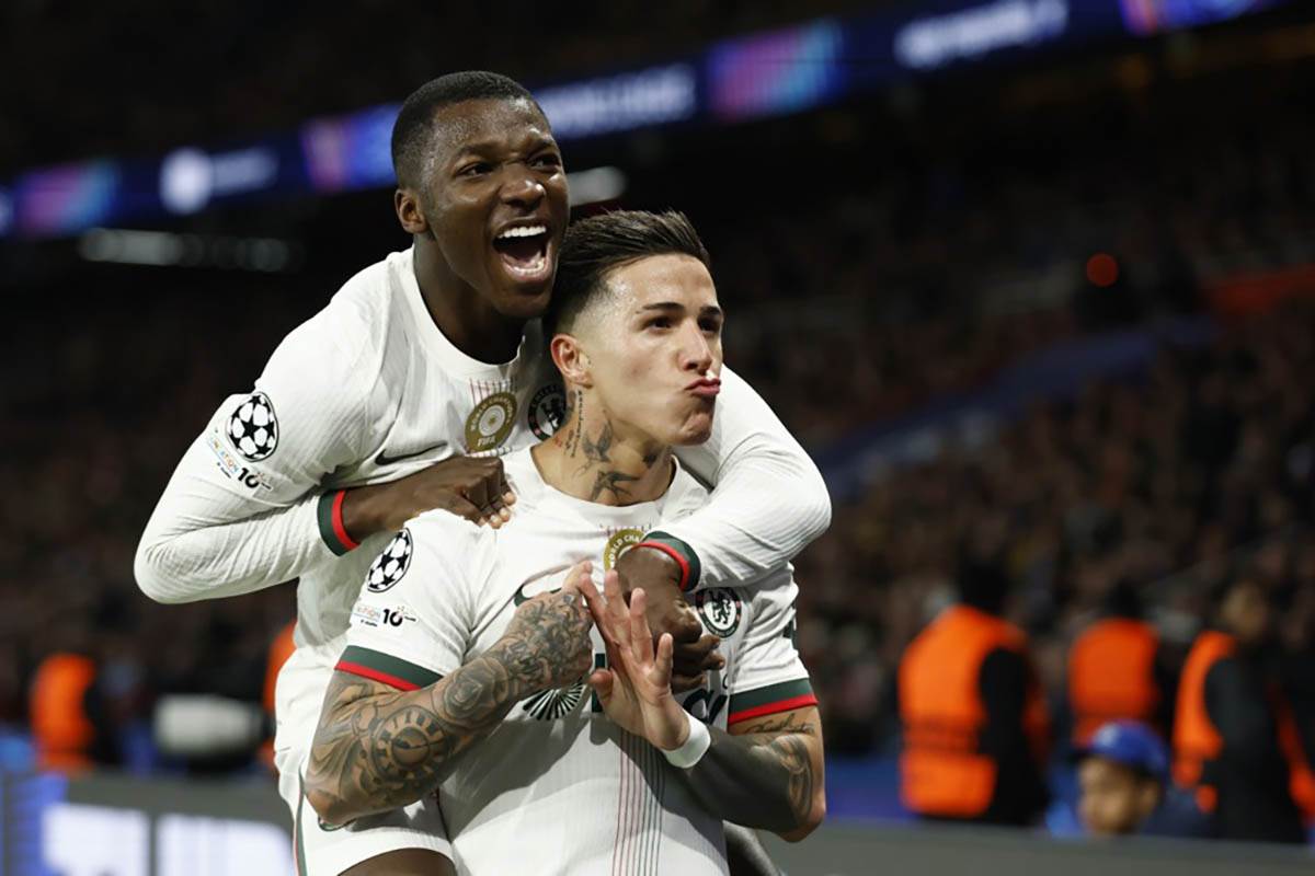 Enco Fernandez u dresu Čelsija