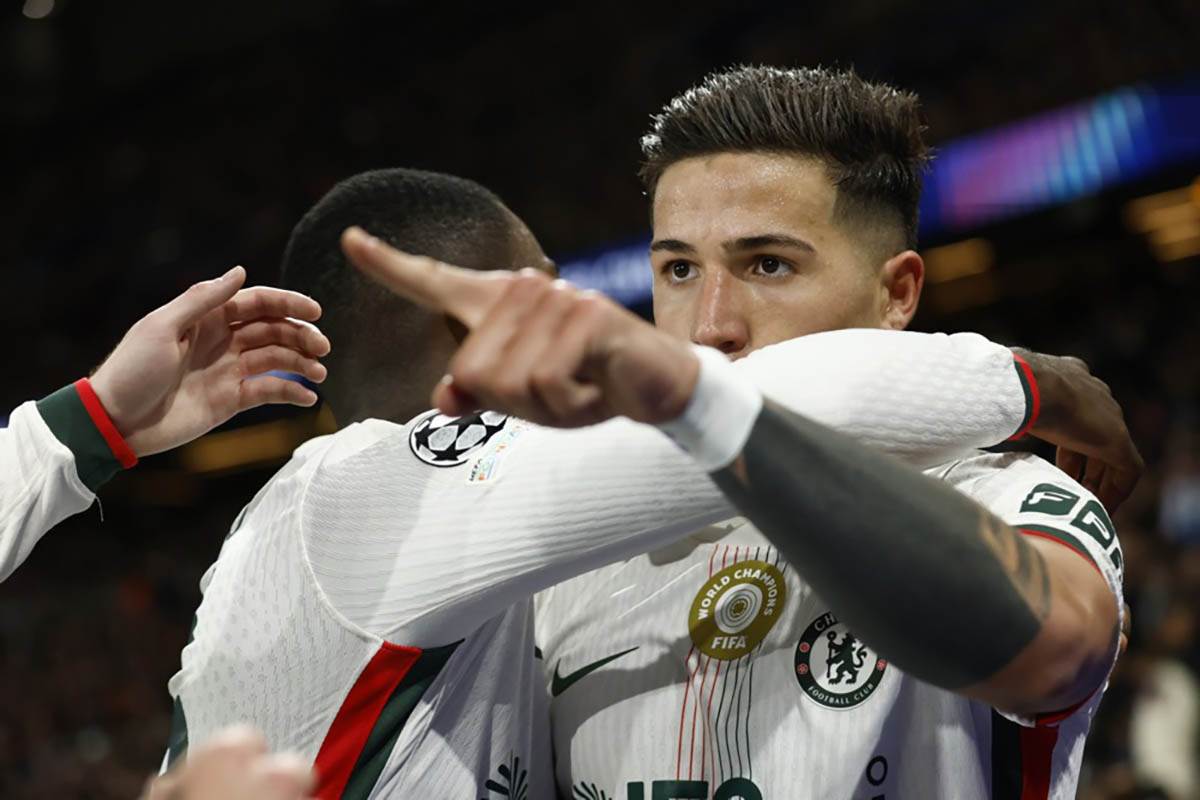 Enco Fernandez u dresu Čelsija