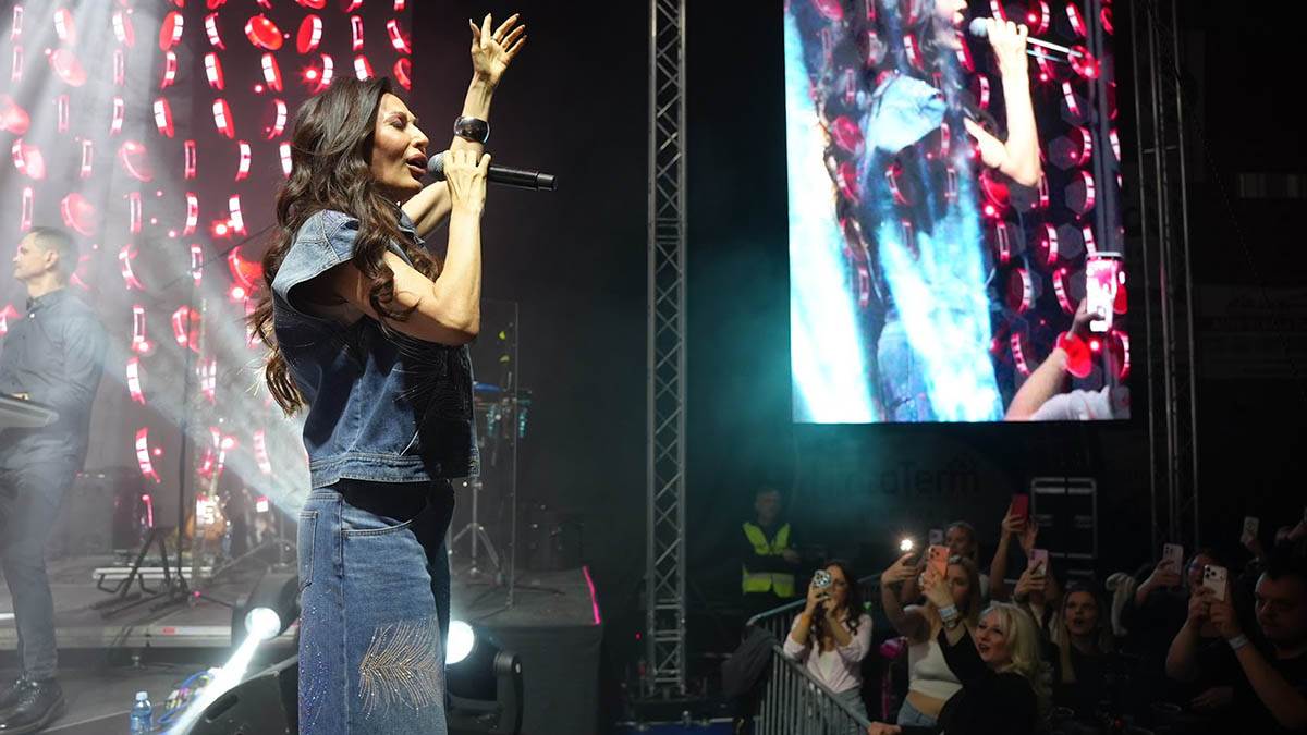 Ceca Ražnatović koncert u Jagodini (11).jpg
