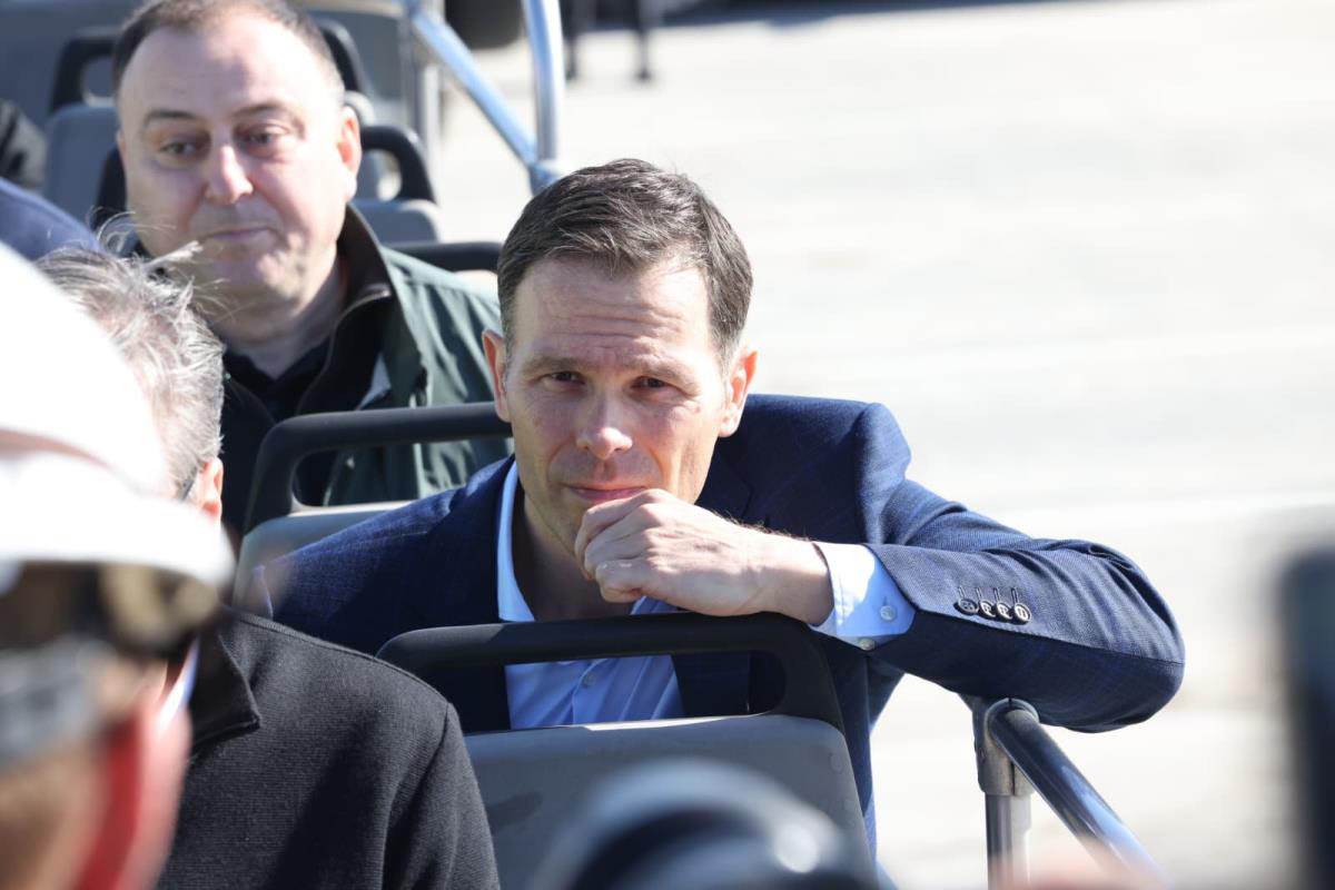 Vučić obilazi gradilište EXPO 2027 (16).jpg