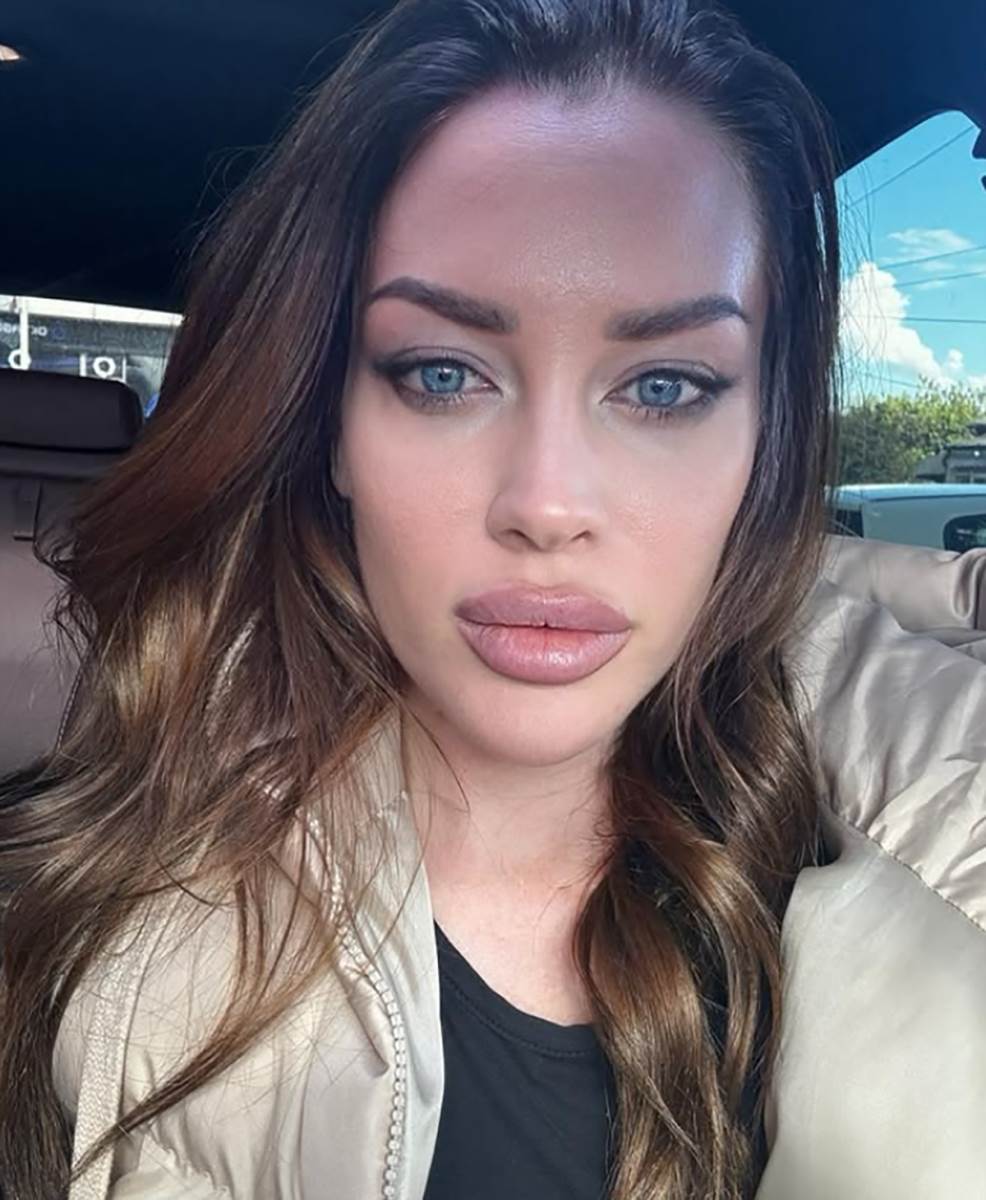 Mina Naumović (8).png