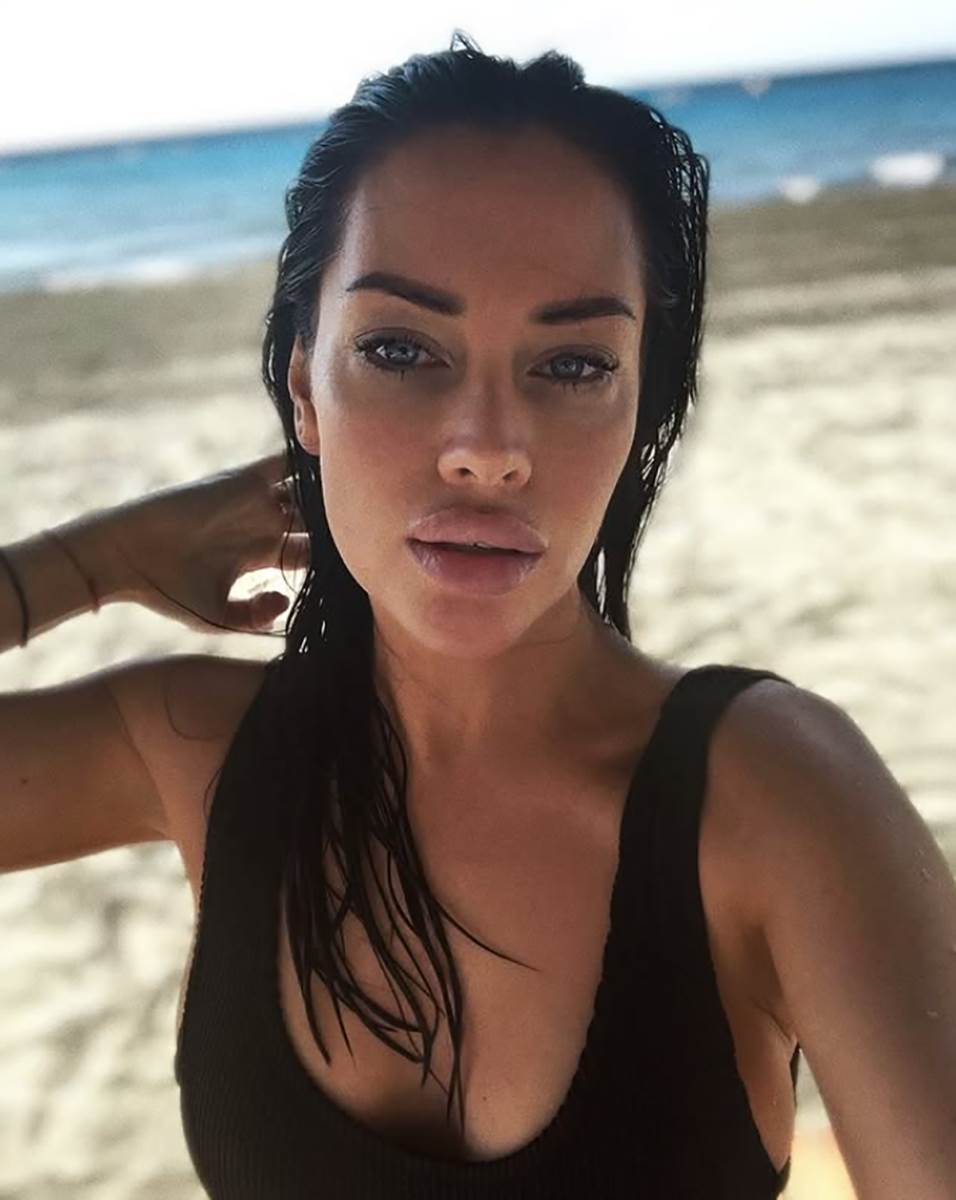 Mina Naumović (14).png