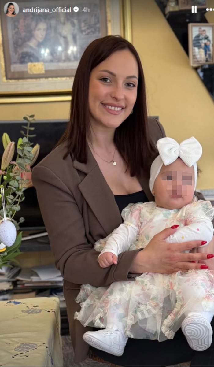 Naša pevačica Andrijana Radonjić u Hrvatskoj slavi Uskrs sa mužem i decom