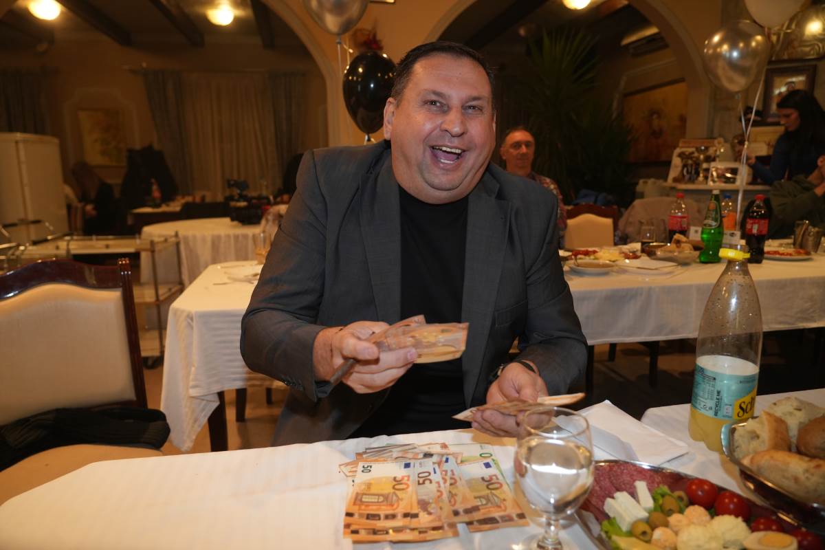 Taki Marinković4.jpg