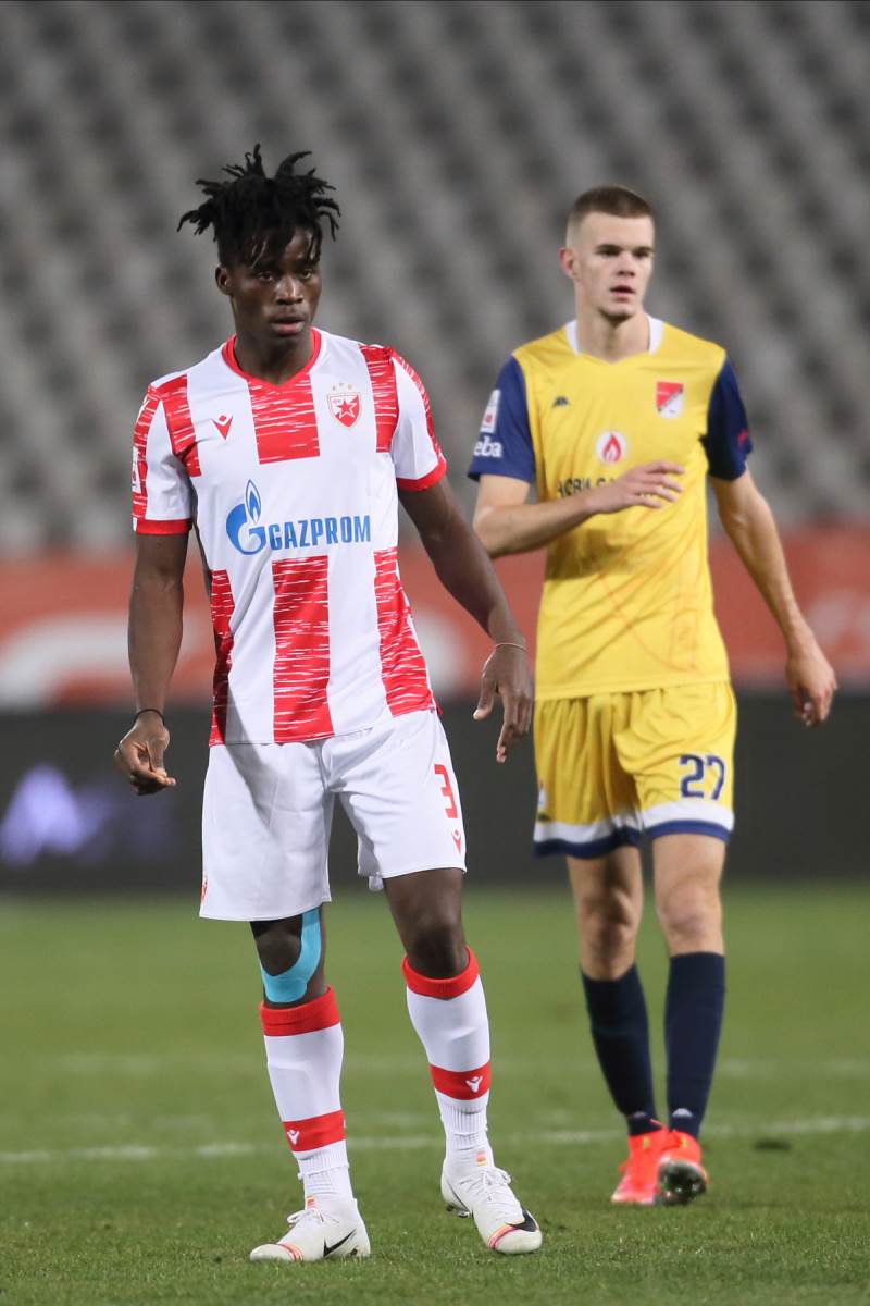 Ričard Odada kao fudbaler Zvezde protiv Proletera iz Novog Sada