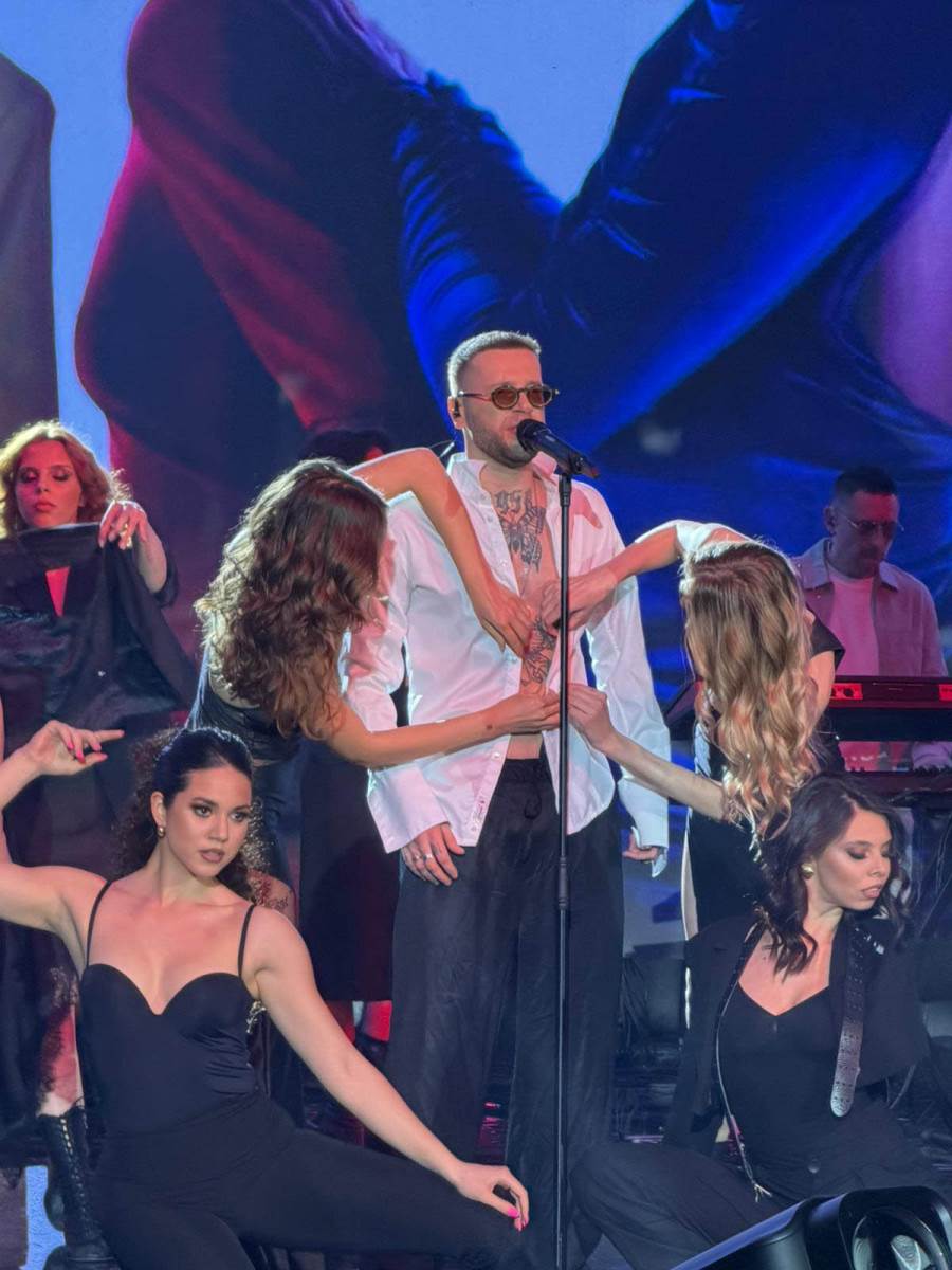 Vlada iz Magla benda se skinuo na bini (1).jpg