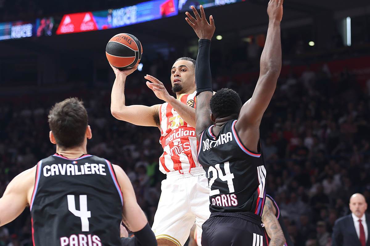 Crvena zvezda - Pariz (10).jpg