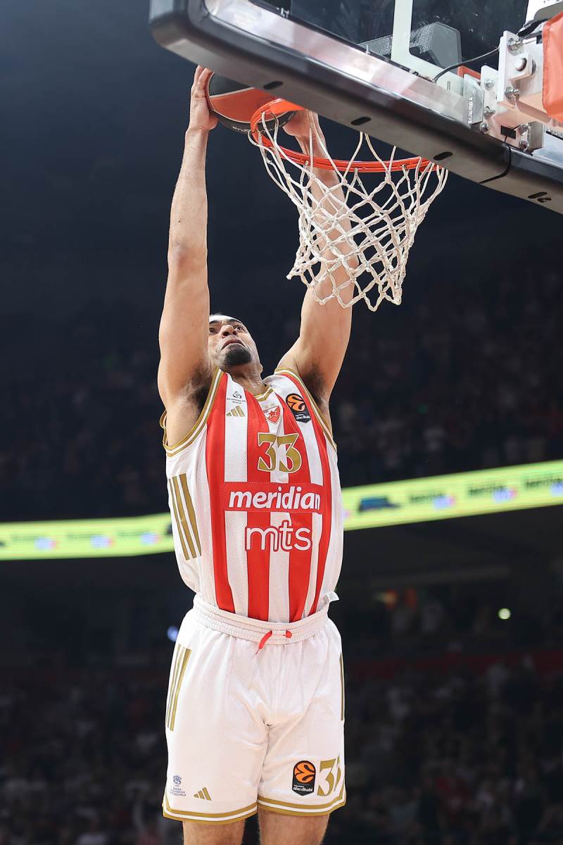 Crvena zvezda - Pariz (16).jpg