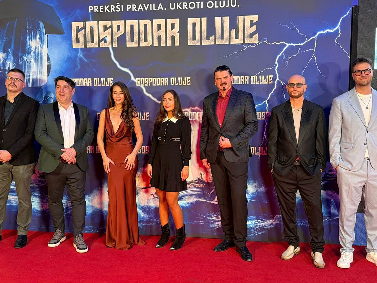 Premijera filma Gospodari oluje (2).jpg