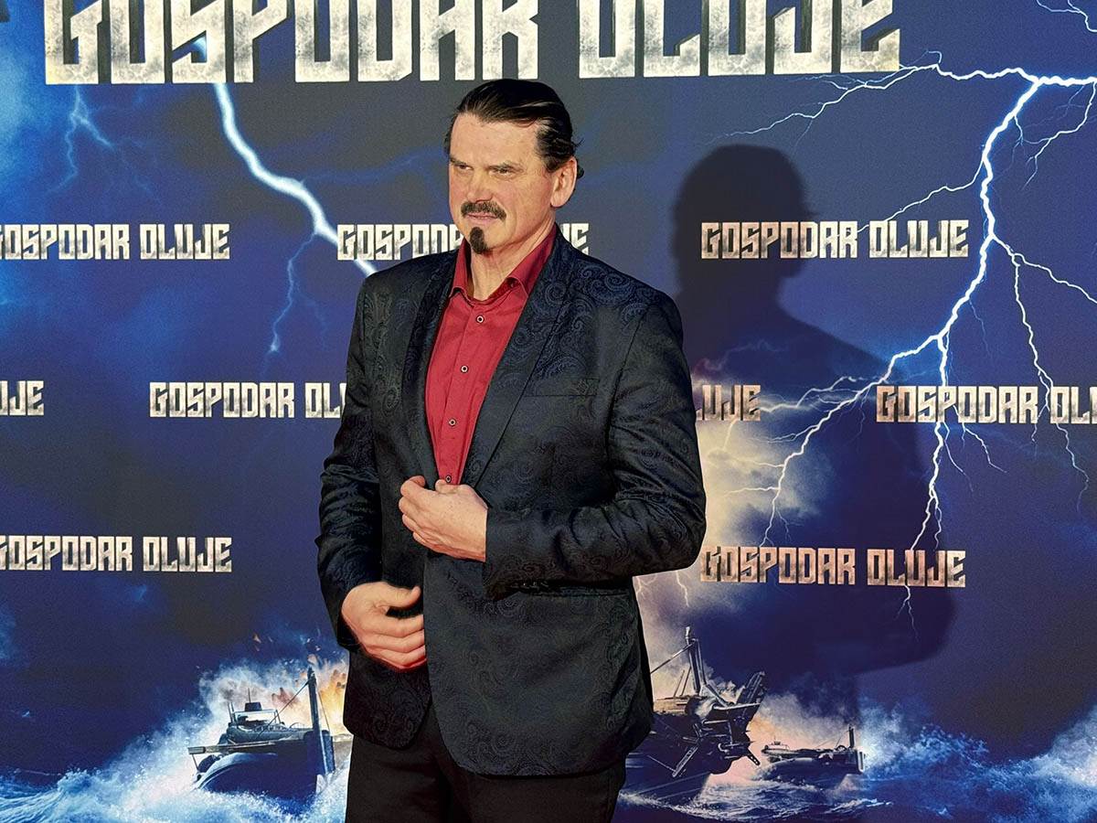 Premijera filma Gospodari oluje (21).jpg
