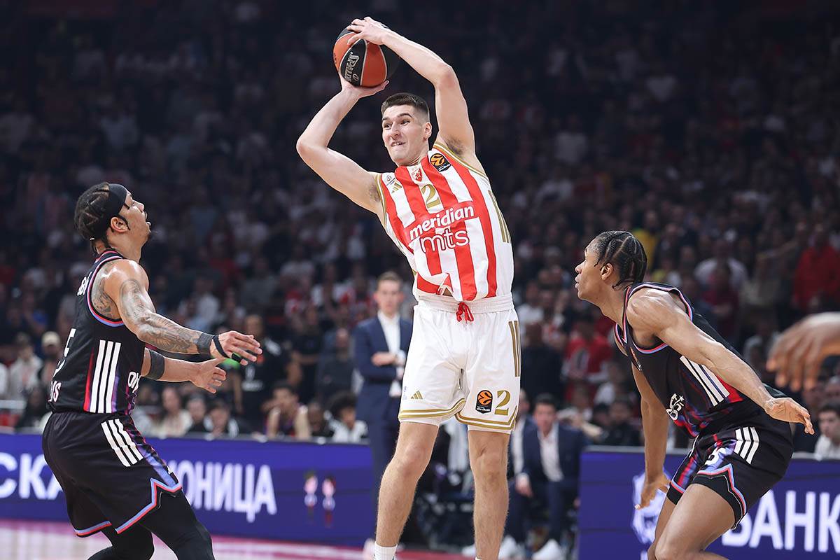 Pariz vs Crvena zvezda (12).jpg