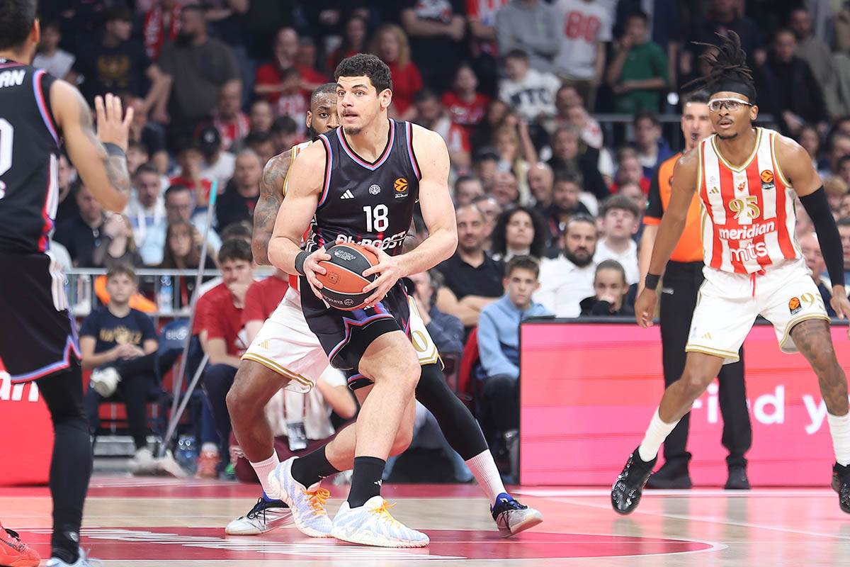 Pariz vs Crvena zvezda (23).jpg