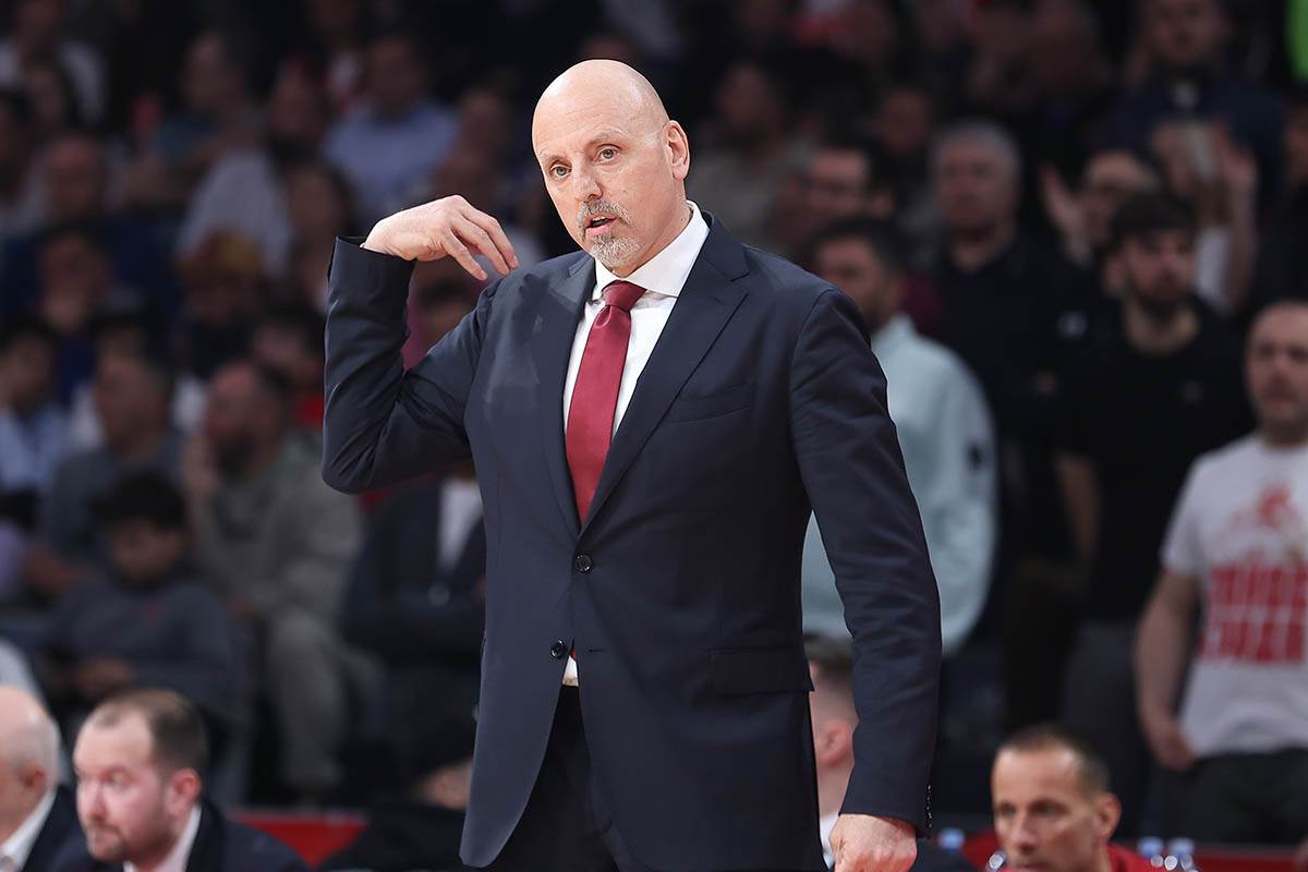 Crvena zvezda vs Pariz (10).jpg