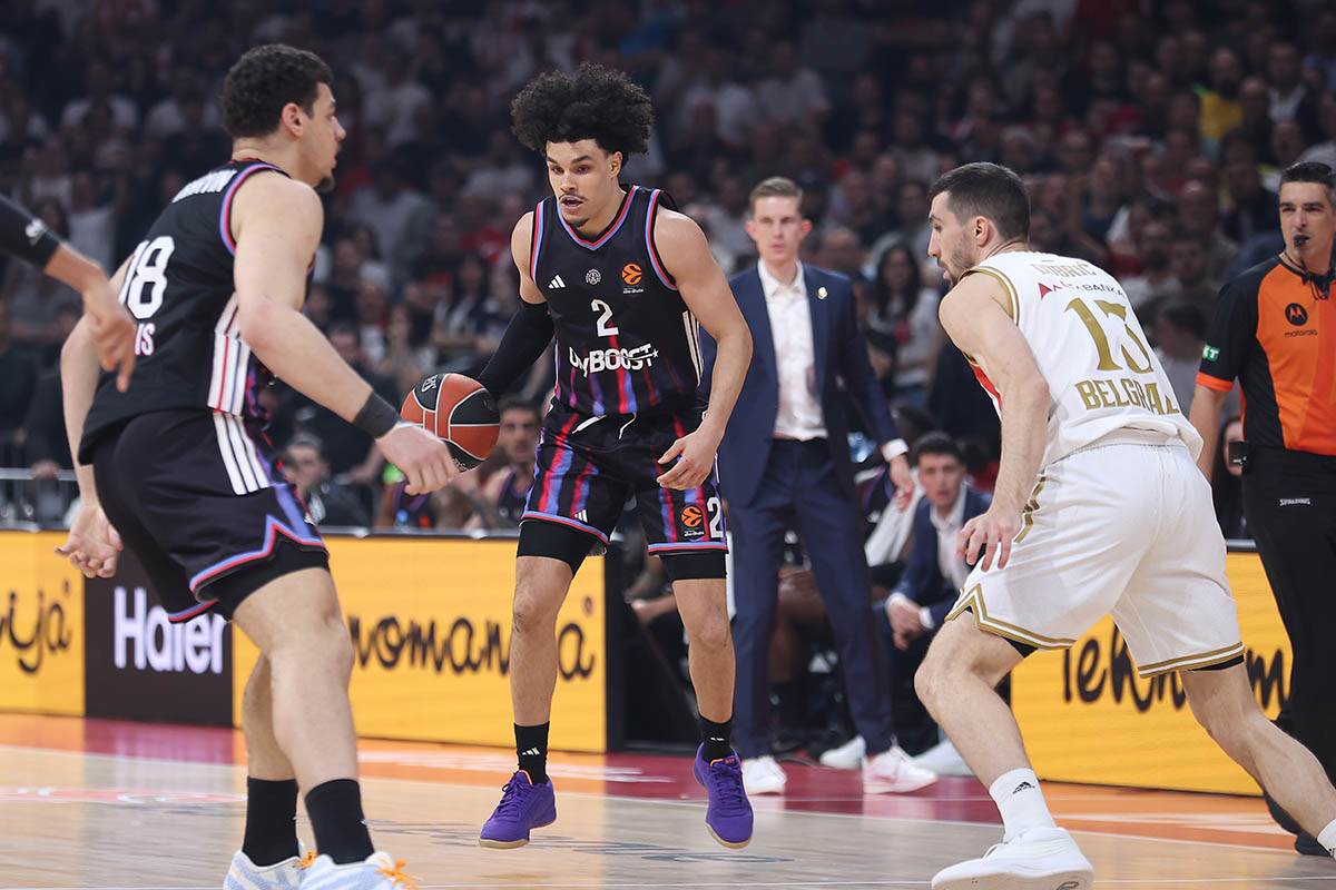 Crvena zvezda vs Pariz (15).jpg