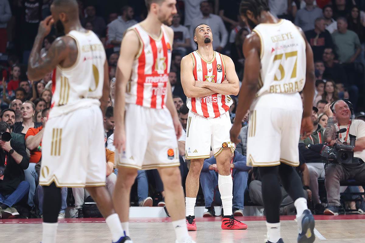 Pariz - Crvena zvezda (3).jpg