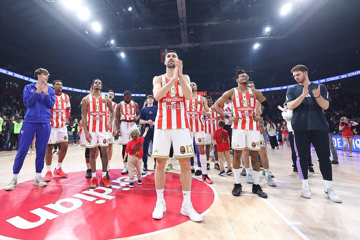 Pariz - Crvena zvezda (12).jpg