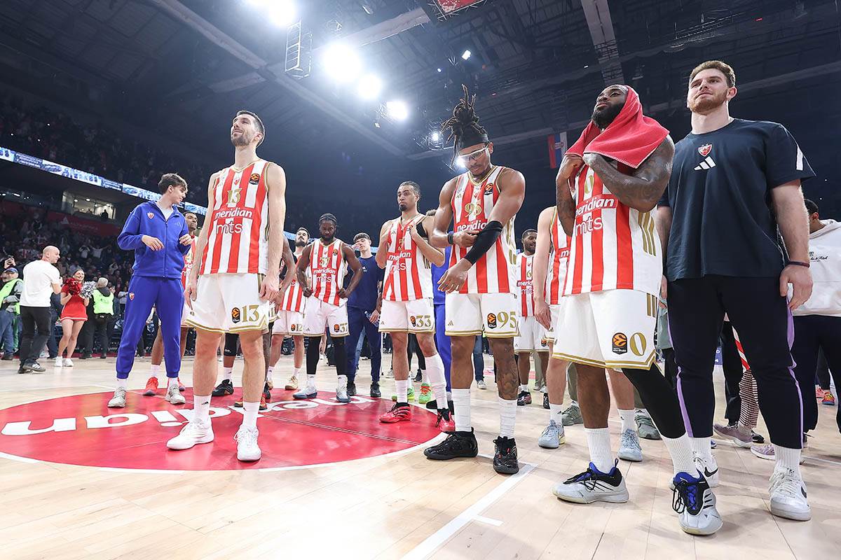 Pariz - Crvena zvezda (14).jpg