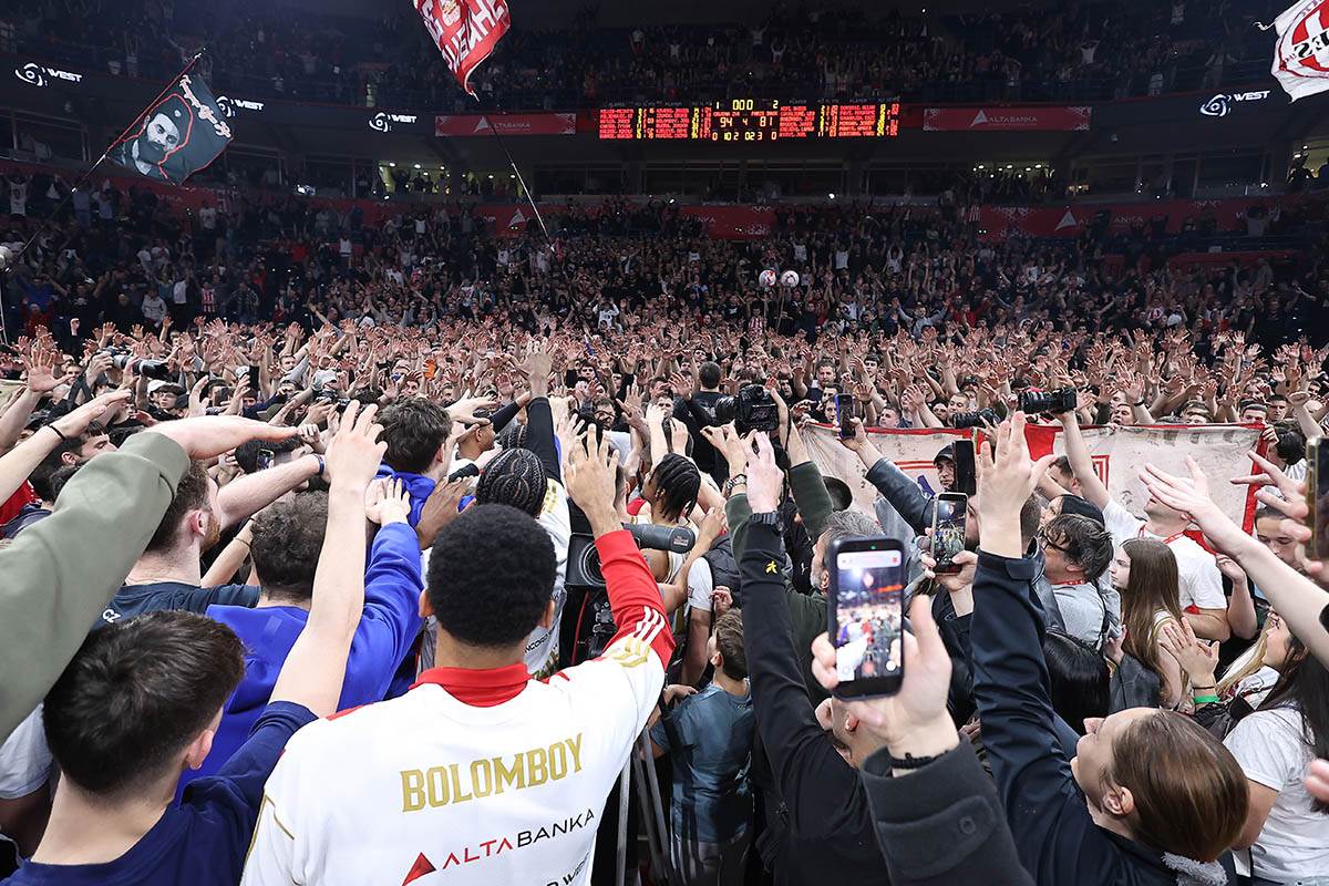 Pariz - Crvena zvezda (17).jpg