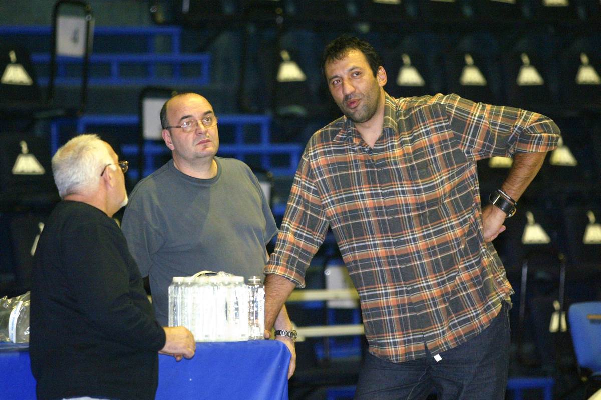 Vlade Divac i Duško Vujošević na treningu Partizana