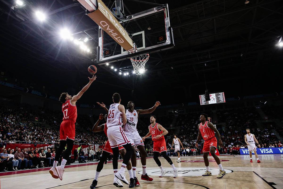 Hapoel - Olimpijakos (4).jpg