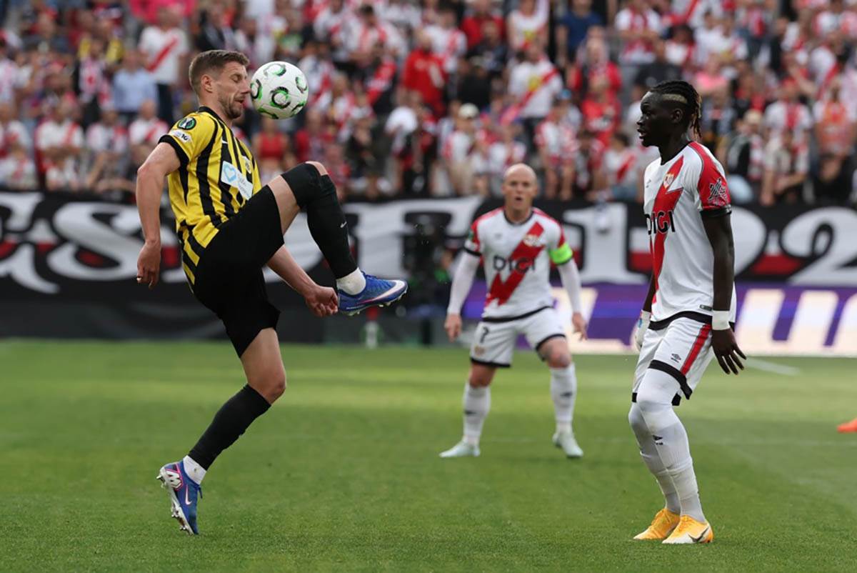 Rajo Valjekano - AEK (3).jpg