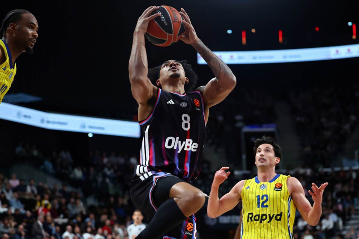 Real Madrid - Fenerbahče (6).jpg