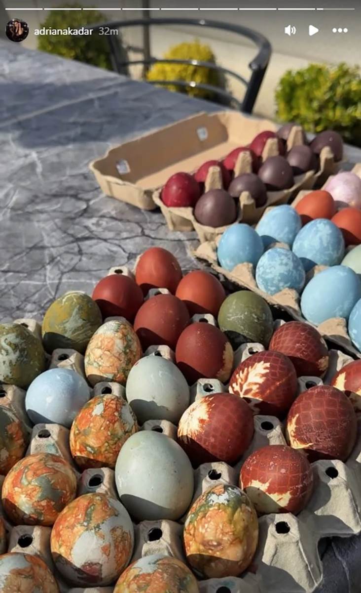 kako su poznati ofarbali jaja (6).jpg