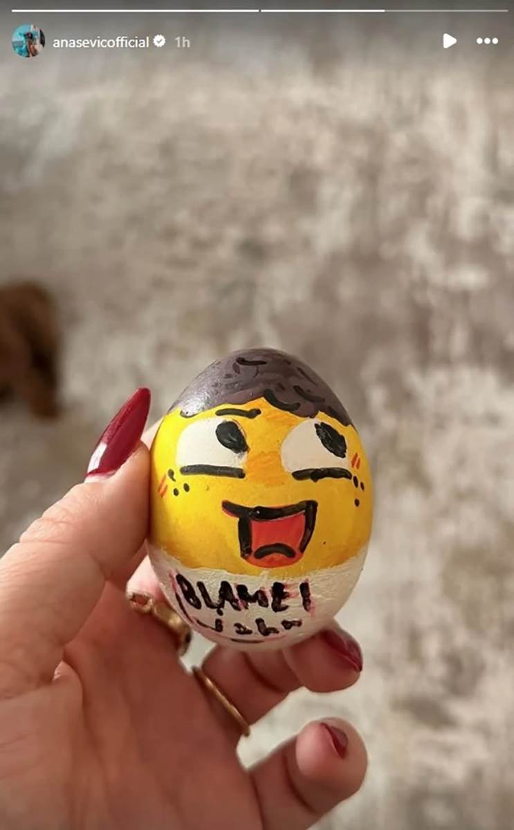 kako su poznati ofarbali jaja (8).jpg