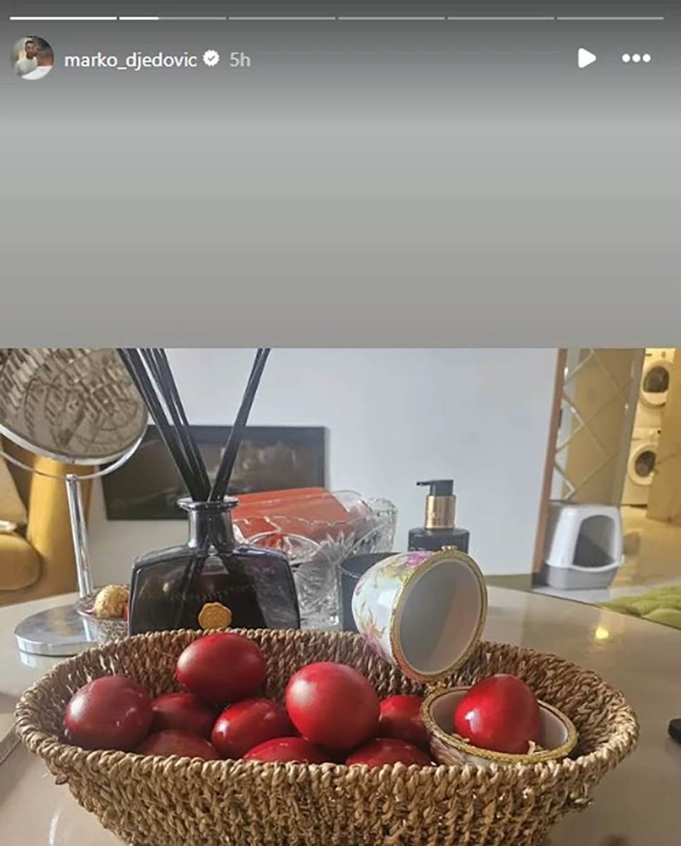 kako su poznati ofarbali jaja (16).jpg