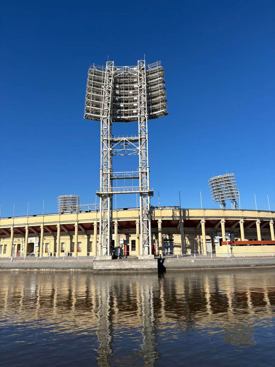 Stari stadion Zenita Petrovski (14).jpg