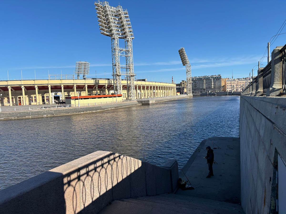 Stari stadion Zenita Petrovski (20).jpg