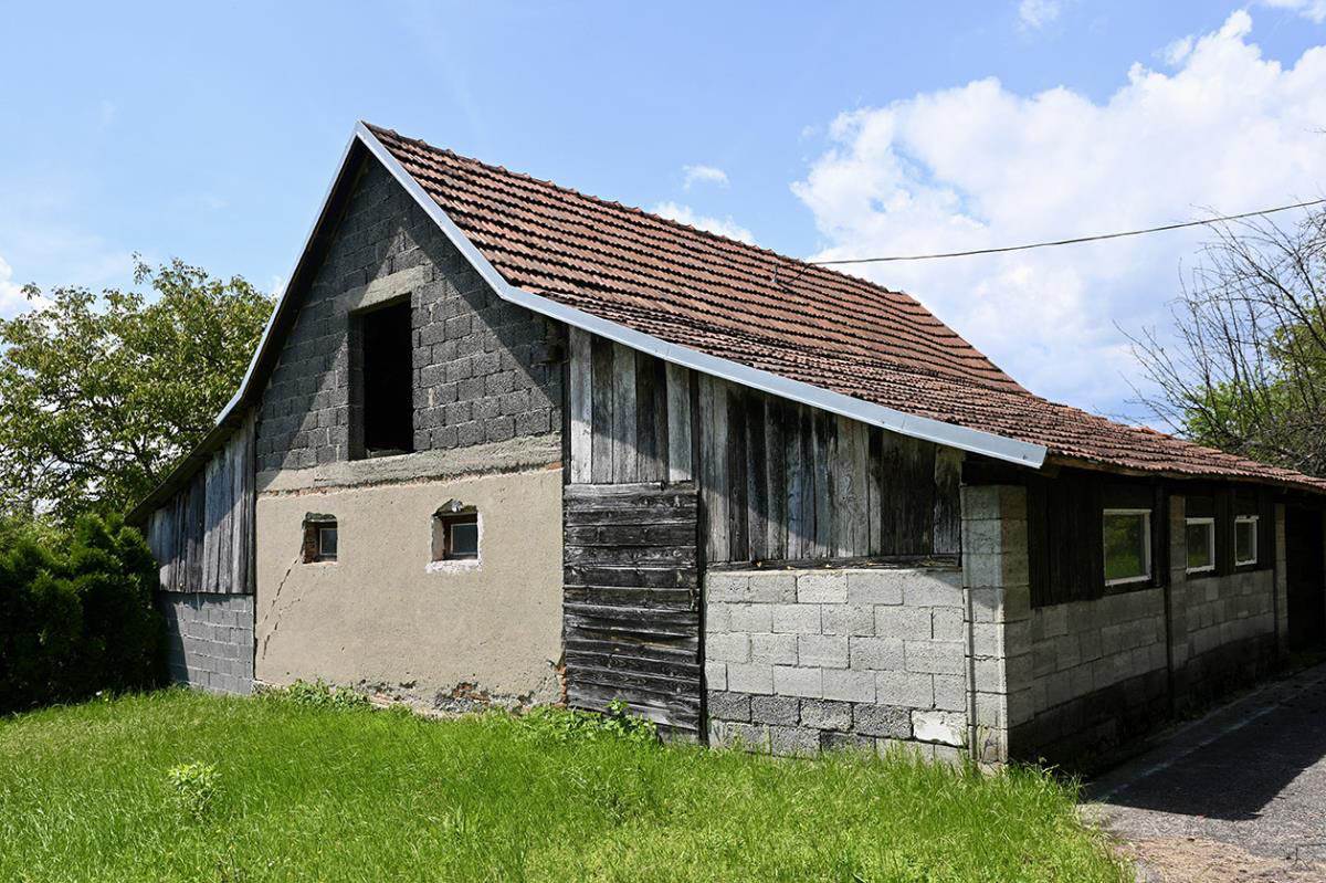 Kuća i imanje Dobrivoja Topalovića u Preljini (8).jpg