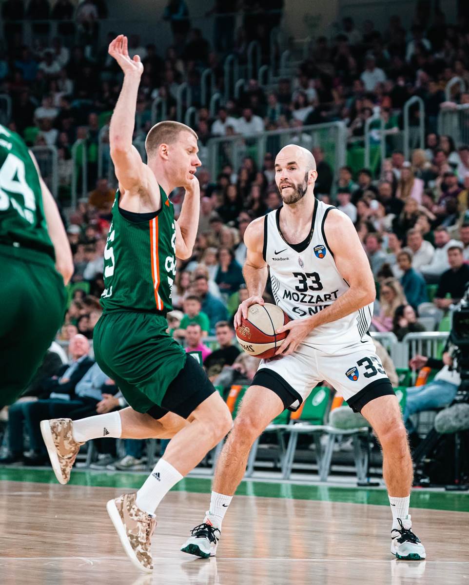 Cedevita Olimpija - Partizan (2).jpg