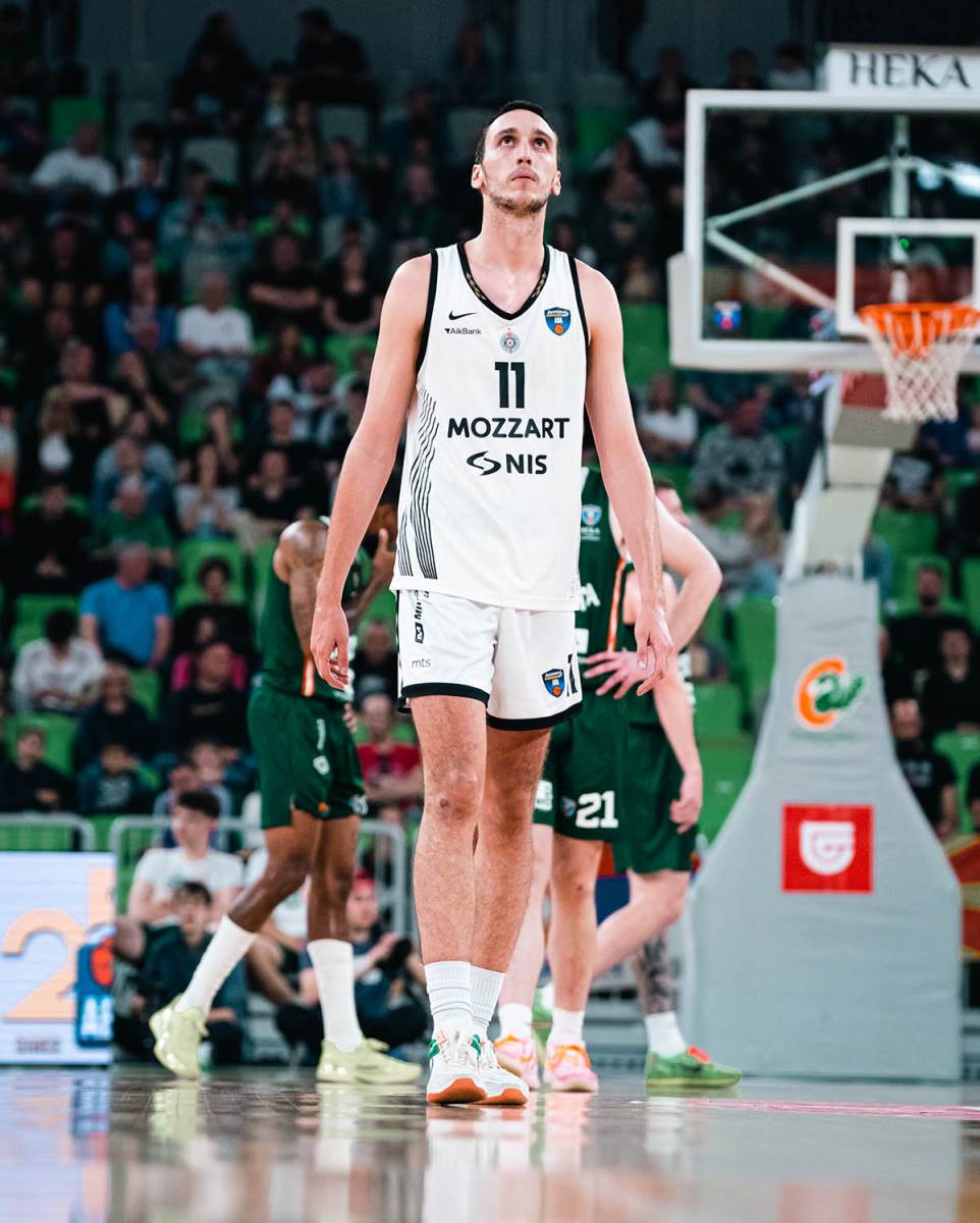 Cedevita Olimpija - Partizan (2).jpg