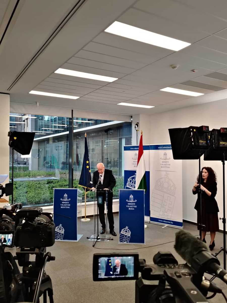 Mađarski predsednik Tamaš Suljok obratio se nakon zatvaranja biračkih mesta  (1).jpg