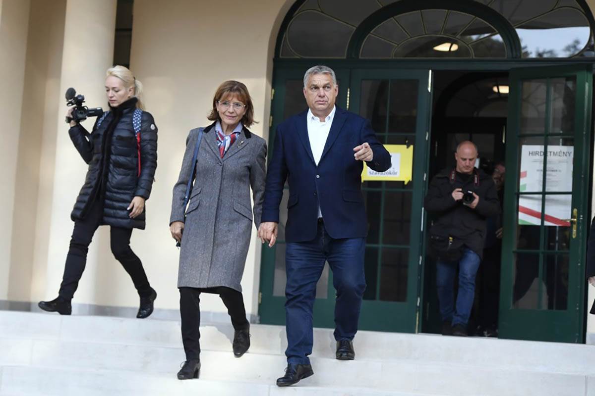 Viktor Orban supruga Aniko Levai (2).jpg